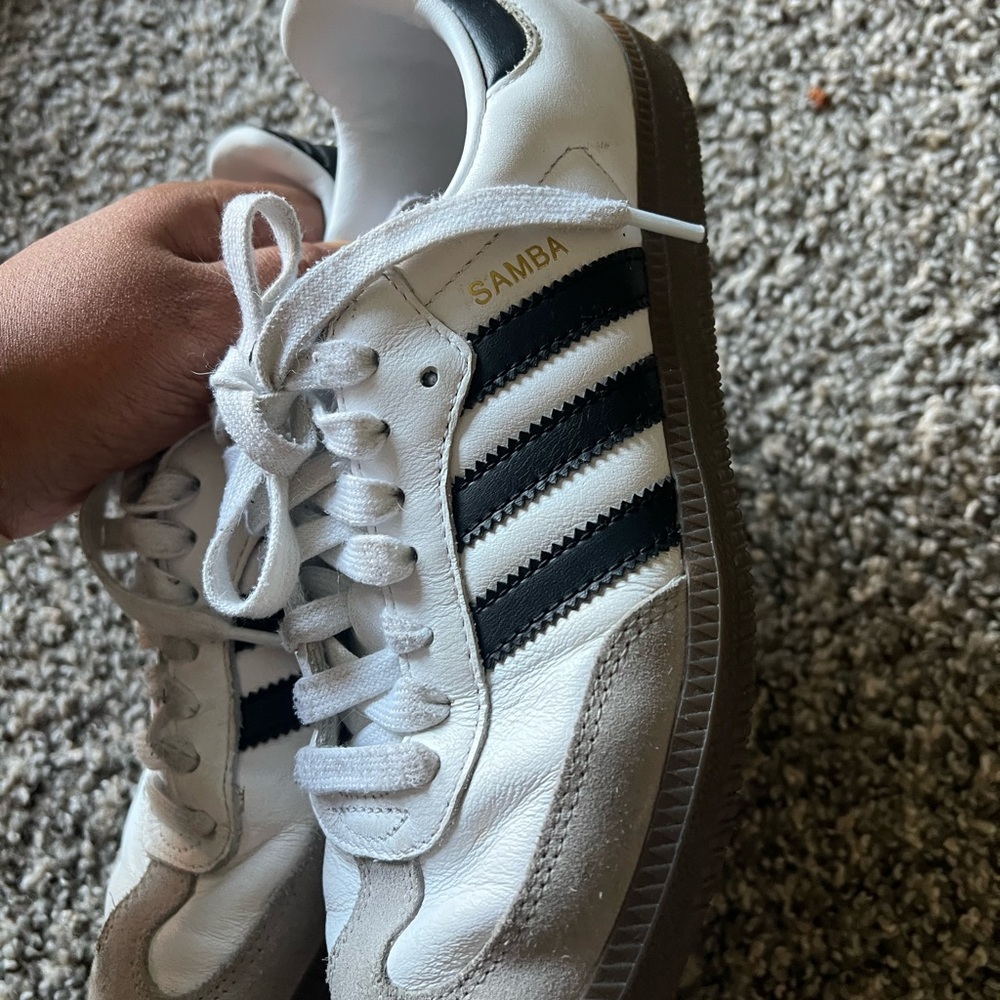 adidas White and Black Women's Retro Sneakers Samba sneakers 6.5 - Picture 3 of 4